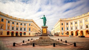 Леонид Утёсов - "У Чёрного моря"