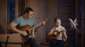 Бубенцы (Бубенчики) Джеймса Пирпонта или Jingle Bells на домре с гитарой