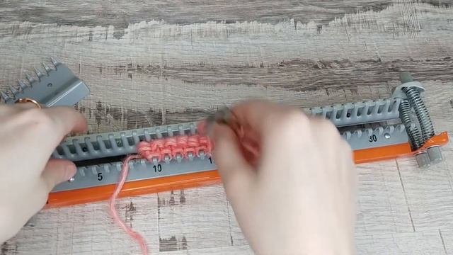 24 УЗОР БУКЛИРОВАННЫЙ | вязальная машина ИВУШКА | как вязать МК