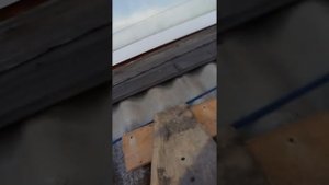 простые леса на крыше из шифера.