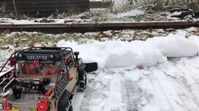 Rc 4x4 crawler scale truck 110 Defender D90 snow plow