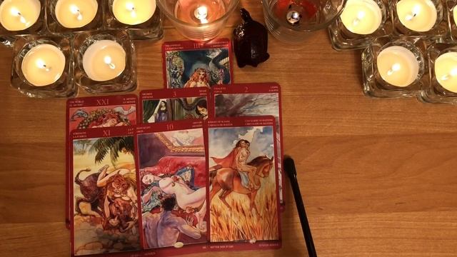 ВЕРНЁТСЯ ЛИ ОН? СТОИТ ЛИ МНЕ ЕГО ЖДАТЬ?! Онлайн гадание ТАРО?? смотреть онлайн