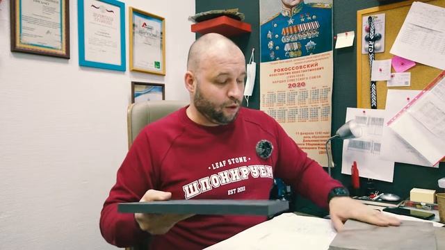 Мебельные фасады с каменным шпоном.
