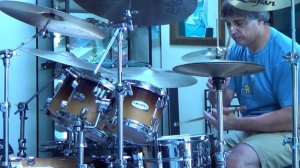 D.L. # 1064 ( Yamaha Stage custom steel snare drum test )