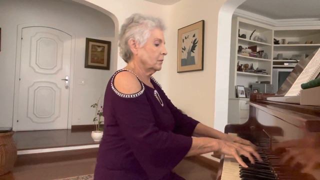 OS GIRASSÓIS DA RÚSSIA (Sima Halpern), de Henry Mancini смотреть онлайн