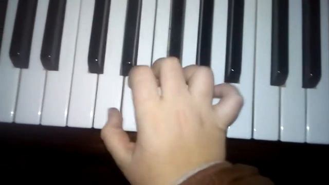 Как под яблонькой смотреть онлайн