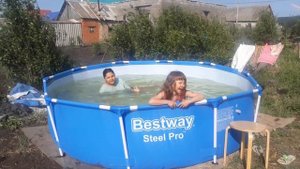 Где купаться детям летом?  Каркасный бассейн - отличное решение.