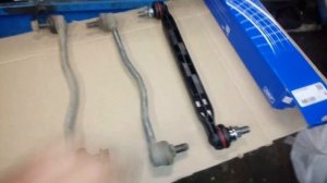 Опель Зафира Б . Чем отличаются стойки стабилизатора? ( OPEL Zafira )