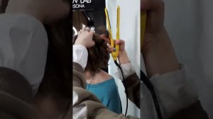 Крутим ЛОКОНЫ УТЮЖКОМ. Три способа, как сделать укладку самой