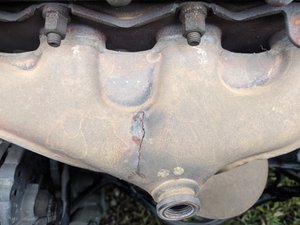 фольксваген джетта лопнул коллектор, завариваем коллектор#ключна17 #ремонтавто #автосервис.mp4