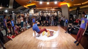 отбор 10-13 bboy Sanchez vs Gav vs bboy Impulse - брейкданс батлы AUTUMN WARS