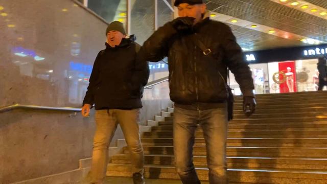 РадиоБашка Праздничный Выпуск | Белый и Депутат | День бомжа смотреть онлайн