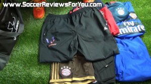 What's In My Soccer Bag - October 2013