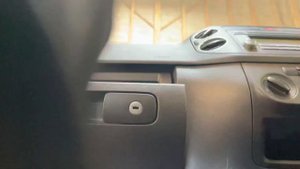 VW golf plus 2007 glove box removal, convenience control module