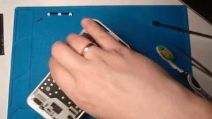 Xiaomi Mi a1 разборка и замена дисплейного модуля
