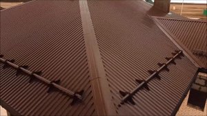 Кровля из профнастила Grand Line.