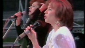 Комбинация (Иванова - Кашина, Молчановы) - Хватит, довольно... Ижевск, 1993