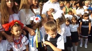 песня Учат в школе