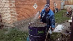 Перосъемная машина из 200-литровой бочки, самодельная