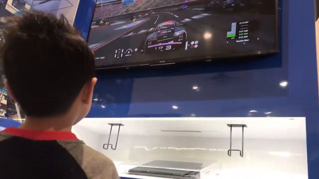 Gran Turismo смотреть онлайн