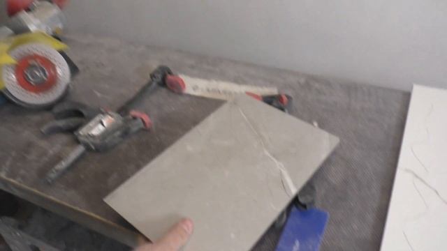 Лучший диск для заусовки которым я работал, запил плитки под угол 45°! смотреть онлайн