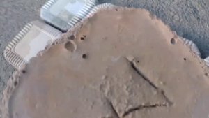 эксперимент покраски бетона красителями и лаком