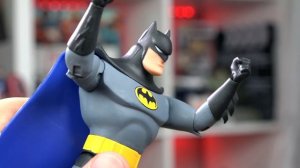 БЭТМОБИЛЬ и Фигурка БЭТМЕНА (Batman: The Animated Series)