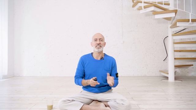 New Teacher Training In English! - Lotos Yoga Berlin смотреть онлайн