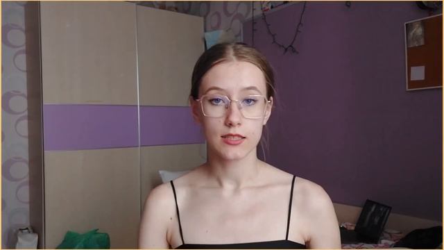 Back To School |Покупки на 4ый курс смотреть онлайн