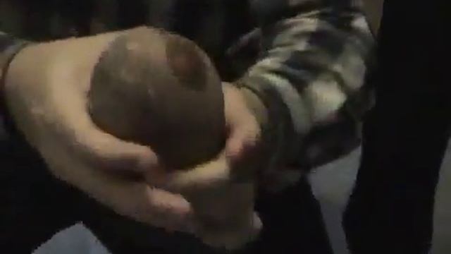 Как расколоть кокос смотреть онлайн