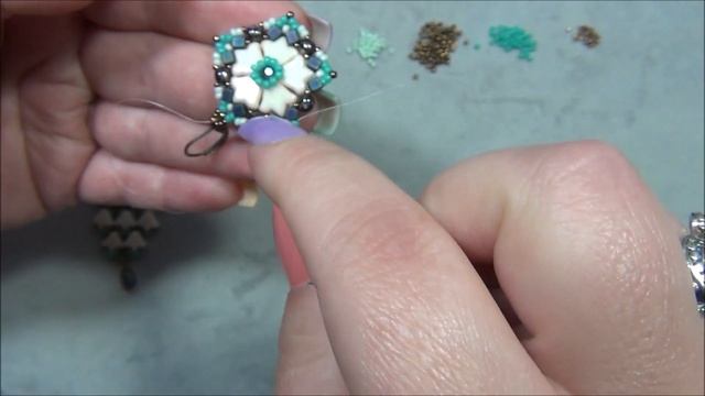 Bellflower Beaded Earrings Tutorial