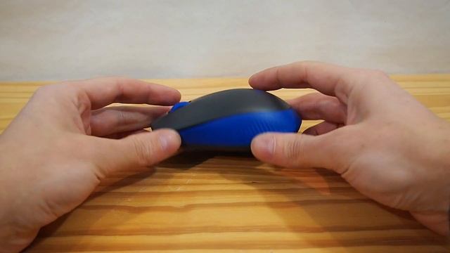 Logitech M190 wireless mouse • Unboxing, overview and installation смотреть онлайн