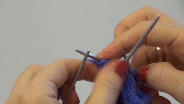 Носки-тапочки ленивым жаккардом спицами