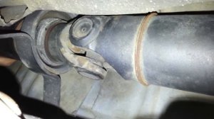 Audi S4 C4 Midle shaft