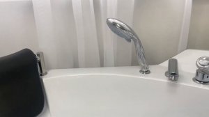 Гидромассажная  ванна от компании от "Грандфаянс". Бренд EVA GOLD. Модель OLB-806.