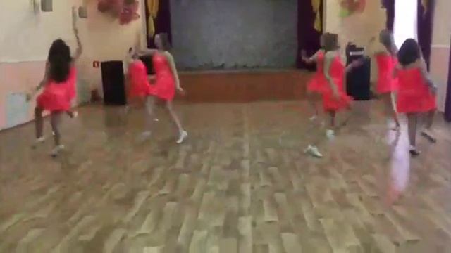 Девочка В Платье Ситца Видео фото 21