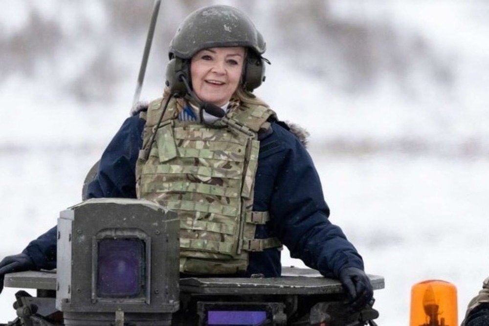 Лиз Трасс глава МИД Британии предложила новый мировой порядок. Возвращение колониального мира....