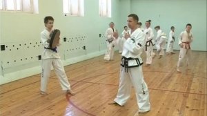 Уроки тхэквондо с Дмитрием Яковлевым! (2 урок)