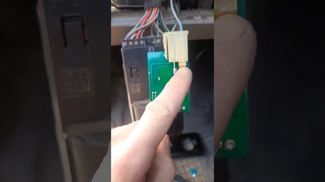 чери амулет пропала подсветка щитка приборов из за регулятора яркости смотреть онлайн