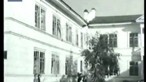 "Путешествие в Якутск, 1950 год" Это крупный город на реке Лене, столица Якутии, кинохроника СССР