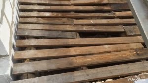 Строим гараж. Поднимаем крышу на метр вверх. Демонтируем старую крышу.Гараж с мансардой.