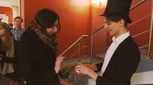 Как оригинально поздравить девушку с днем рождения?