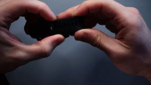 Распаковка умных часов Garmin Vivomove Sport Black | Новинка магазина 2022