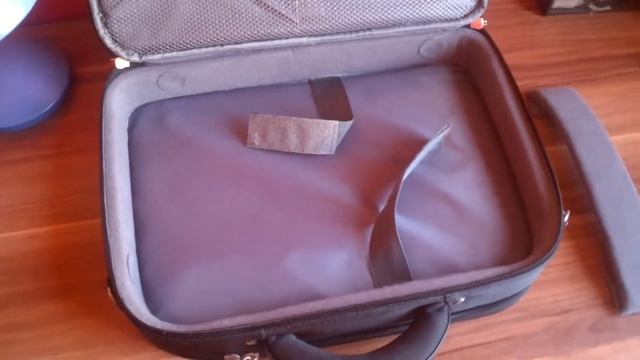 Trust Sydney Review смотреть онлайн