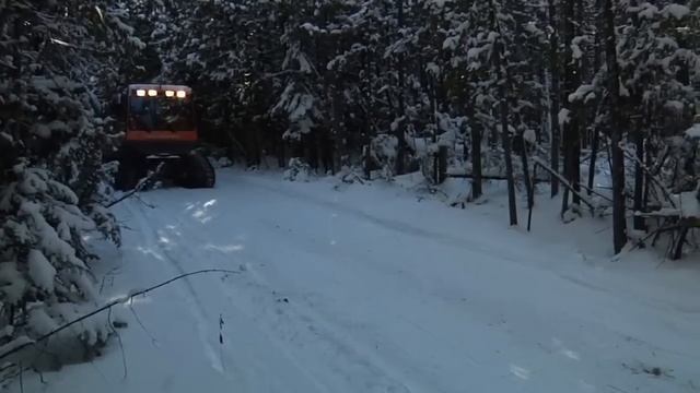 Snowmobiling in Door County смотреть онлайн