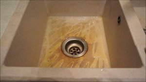 РАКОВИНА просто ТРЕШ // Как отмыть керамогранитную раковину щёточкой мужа )