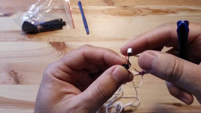 ЧТО ВНУТРИ / Разобрал наушники смотреть онлайн