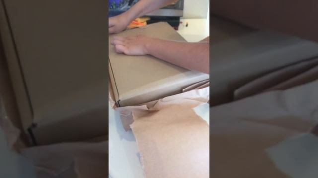 Открыл 3 сюрприза с сайта сюрприз бокс смотреть онлайн