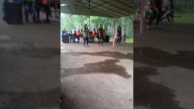 Лагерь Красная Саранка 1 отряд. Девчёнки круто танцуют."Индия" смотреть онлайн