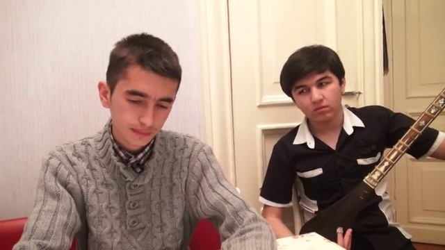 Алиджон читает 'Аё модар', стихи Лоика, 23.11.2014   804